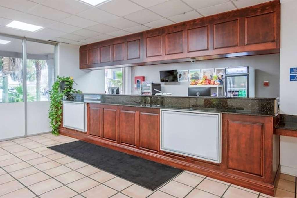 Travelodge By Wyndham Baton Rouge East Interiér fotografie