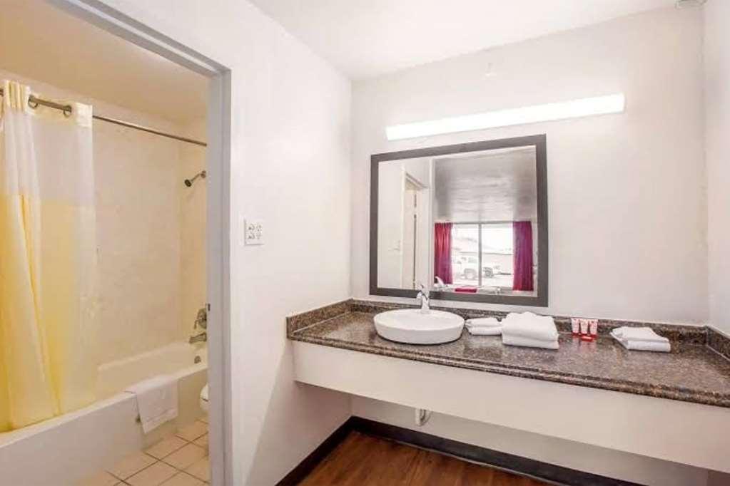 Travelodge By Wyndham Baton Rouge East Pokoj fotografie